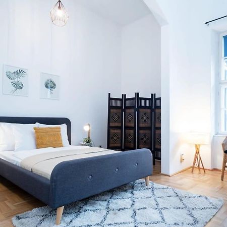Lovely Downtown Apartment Close To The Basilica Budapest Exterior foto